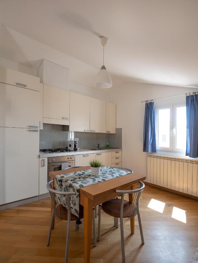 Appartamento Pesco "A Casa Felice" Pietra Ligure Exterior photo